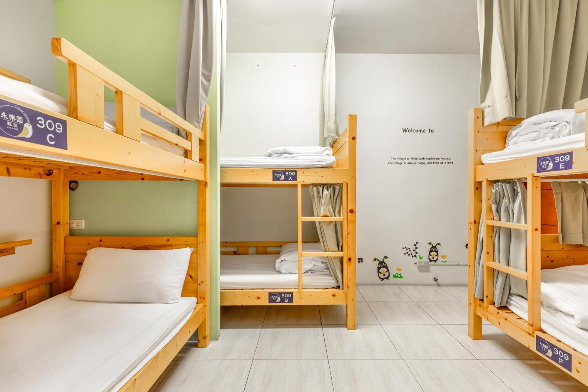 Forever Happiness Hostel بولي المظهر الخارجي الصورة