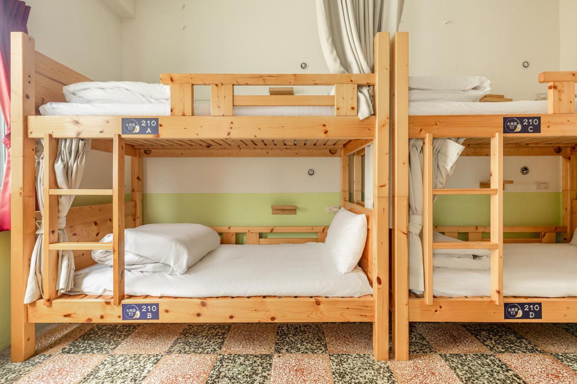 Forever Happiness Hostel بولي المظهر الخارجي الصورة