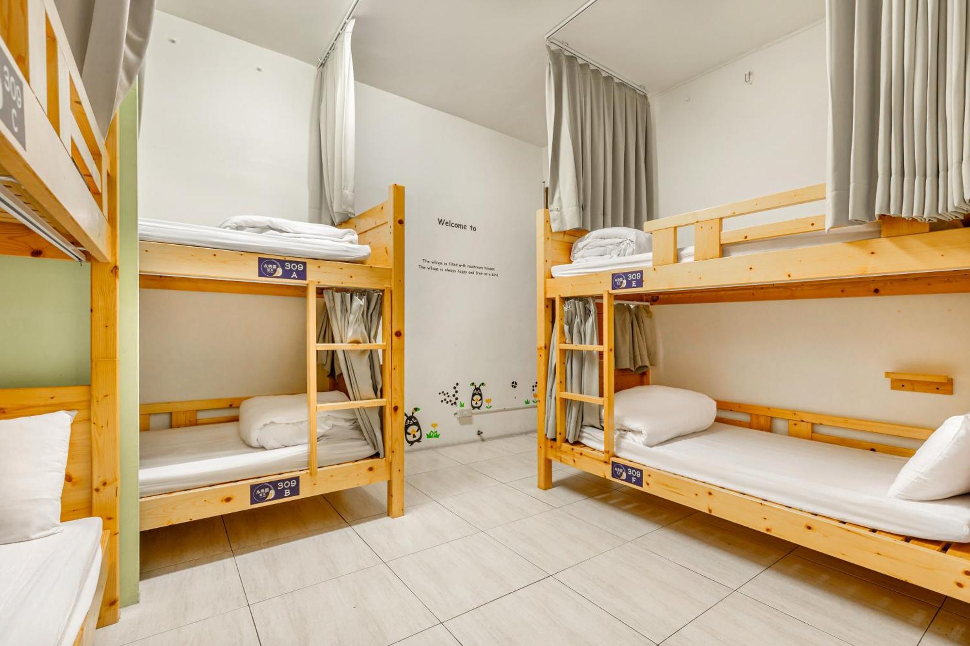 Forever Happiness Hostel بولي المظهر الخارجي الصورة