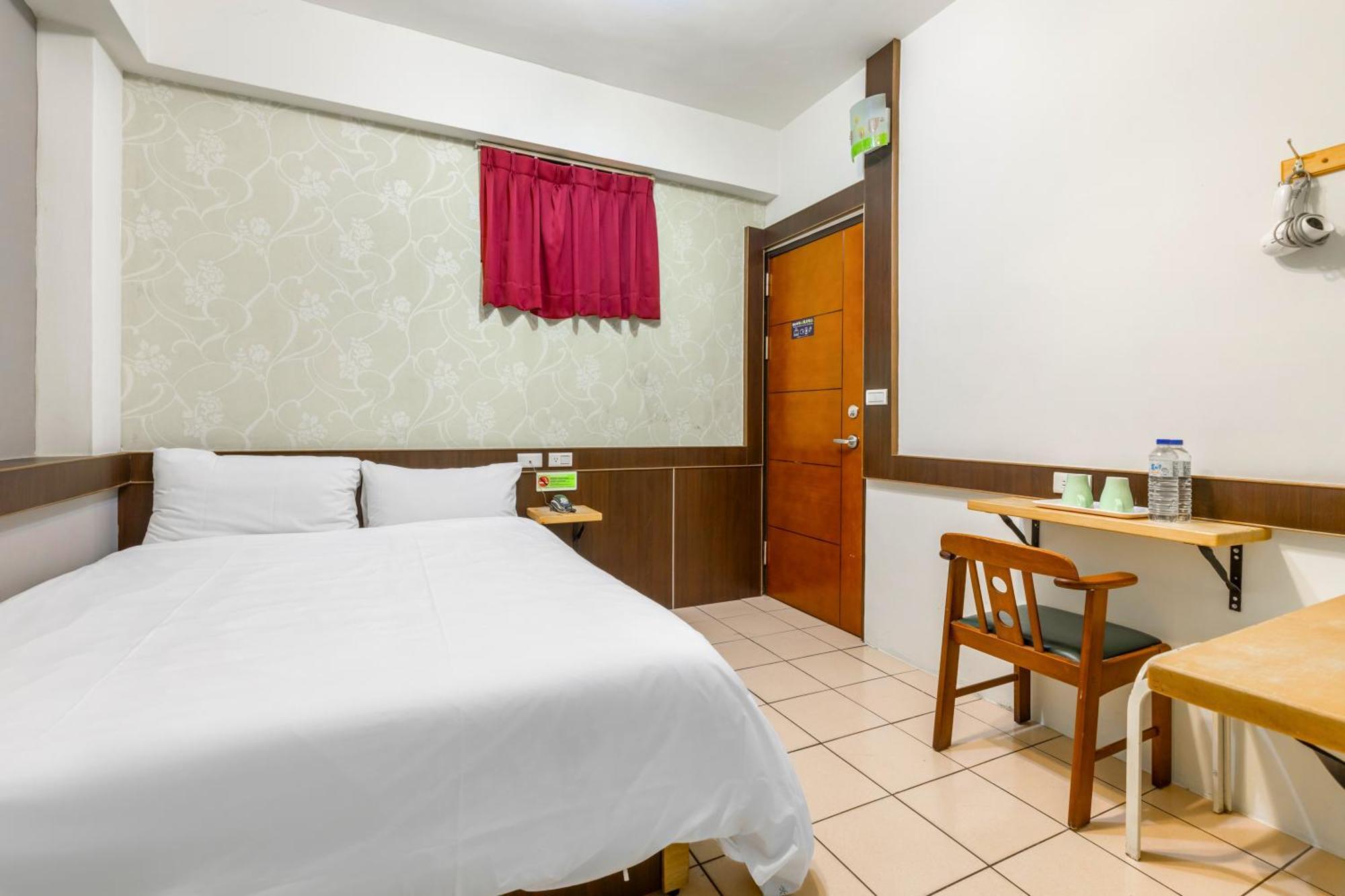 Forever Happiness Hostel بولي المظهر الخارجي الصورة