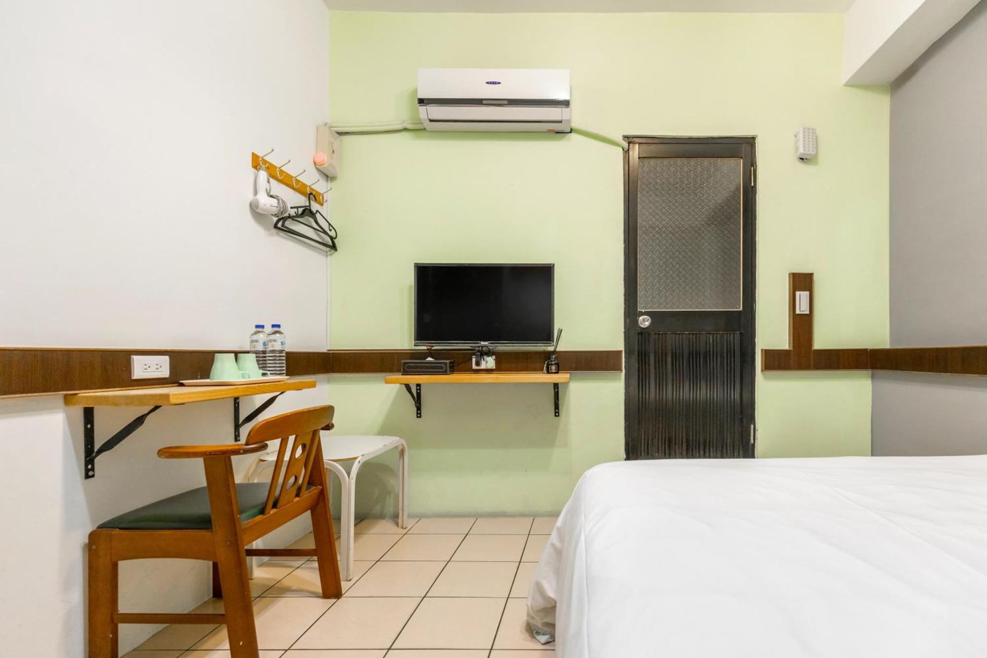 Forever Happiness Hostel بولي المظهر الخارجي الصورة