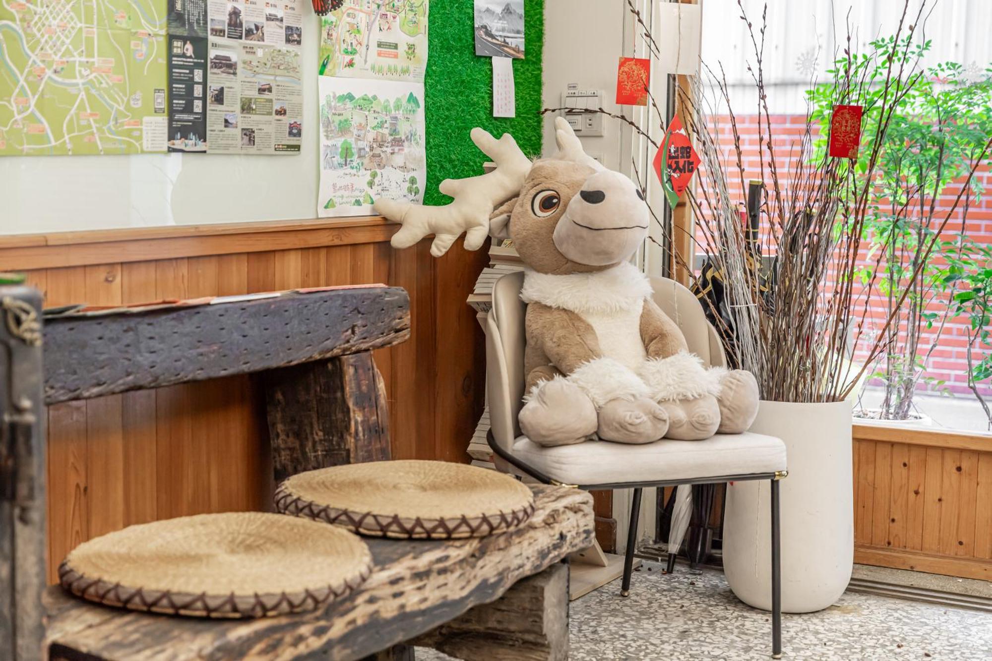 Forever Happiness Hostel بولي المظهر الخارجي الصورة